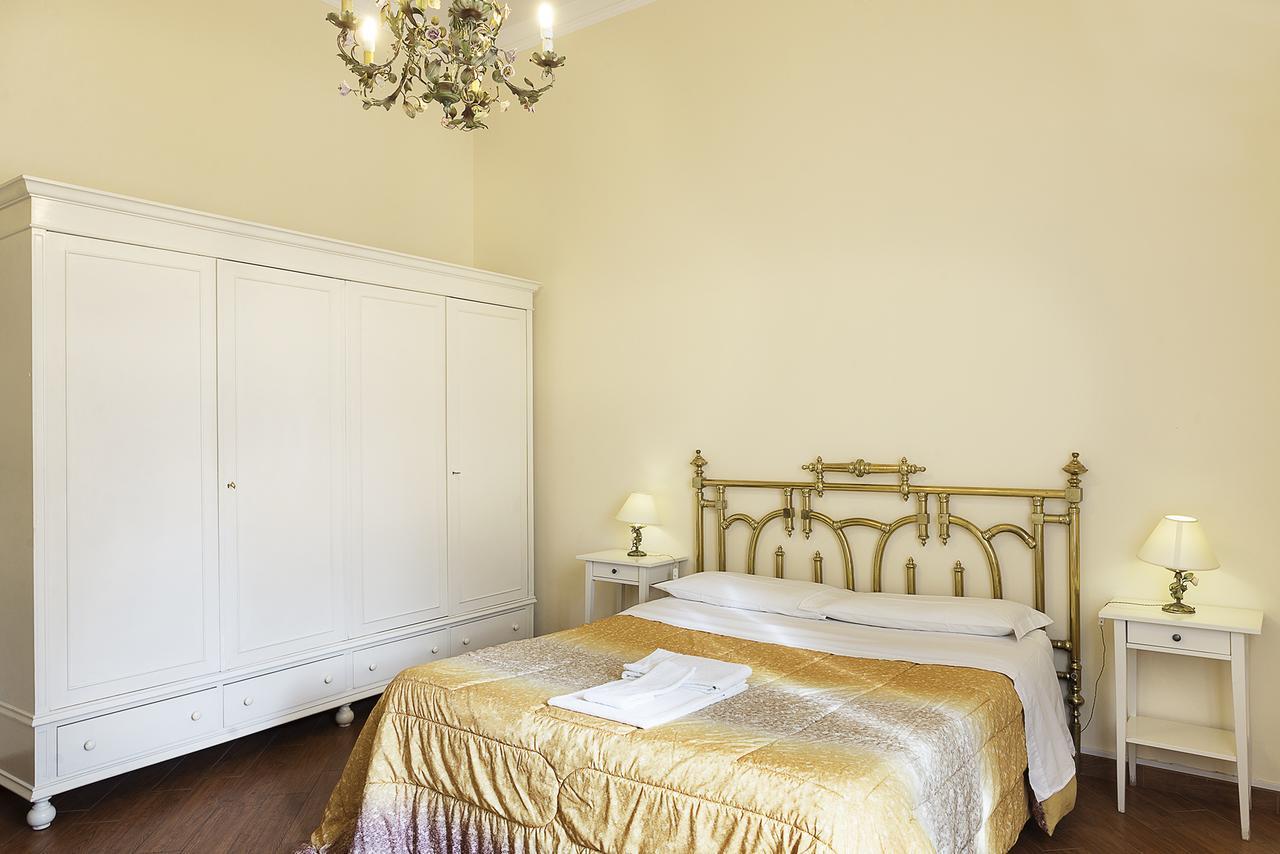 Corte Reale Lecce Luaran gambar