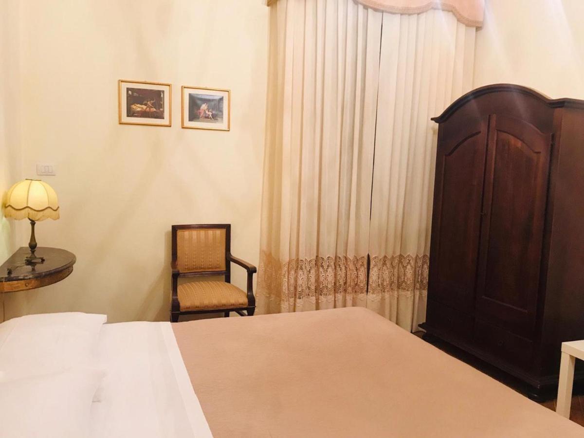 Corte Reale Lecce Luaran gambar